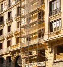 El reto de conservar el patrimonio urbano mediante la rehabilitación integral de edificios en Madrid